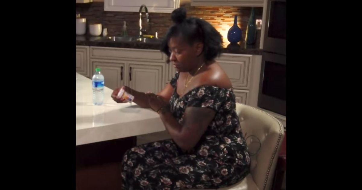 This YouTube screen shot shows Timika Thomas, who lost her pregnancy after being prescribed incorrect medication.