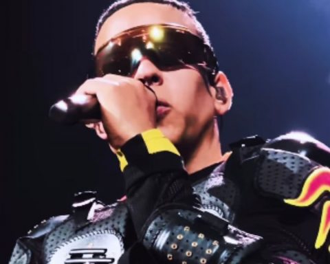 Music star Daddy Yankee announced at a concert in Puerto Rice on Sunday that he would be retiring from the music industry to devote his life to God.